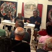 La nuova pro loco, con al centro il presidente Crisci La nuova pro loco, con al centro il presidente Crisci