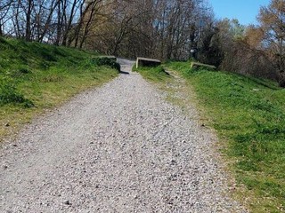 La ciclabile a metà di Bertolla