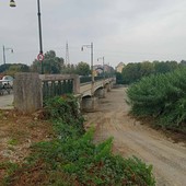 Una pulizia sotto il ponte Amedeo VIII