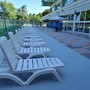 Alla piscina Colletta apre anche la spiaggia, e ci sarà pure un solarium