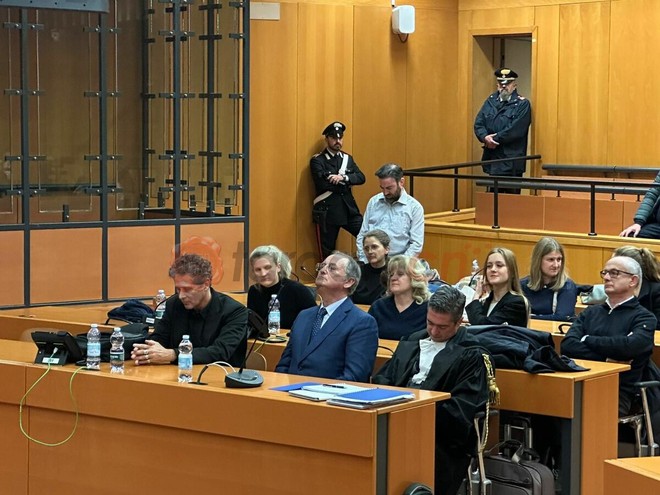 Il verdetto è appena arrivato nell'aula 6 del Palazzo di Giustizia &quot;Bruno Caccia&quot; di Torino