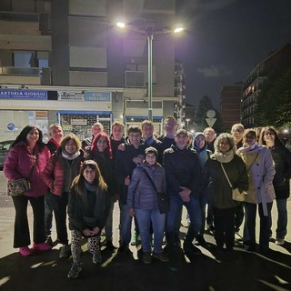 Foto di gruppo dei cittadini a Pozzo Strada Foto di gruppo dei cittadini a Pozzo Strada
