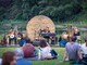 Gente d'Ambiente al Lago dei Camosci: la terza edizione del festival con Neri Marcorè, Fabio Geda, Lorenzo Pregliasco, Giorgia Palmirani