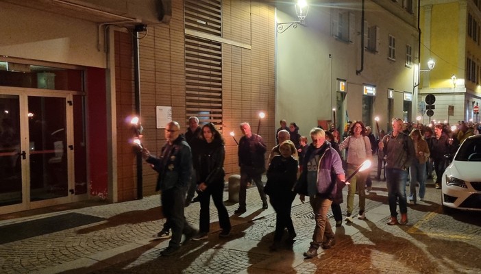 Concerto e fiaccolata aprono le celebrazioni del 25 Aprile a Pinerolo