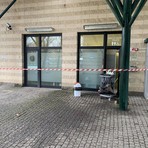 Ennesima scorribanda al parcheggio Caio Mario, vandalizzati gli uffici