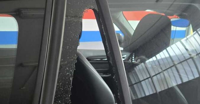 Raid alle auto in piazza Rebaudengo