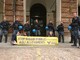 G7, Ribellione Animale imbratta di letame la sede della Prefettura di Torino