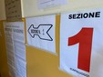 Al voto per il referendum Al voto per il referendum