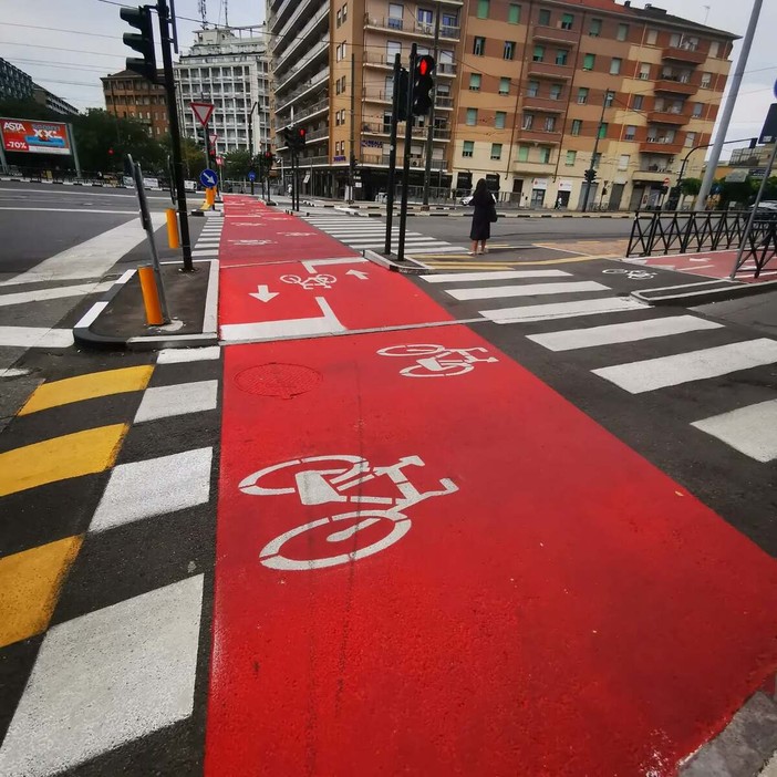 La rivoluzione di piazza Carducci La rivoluzione di piazza Carducci