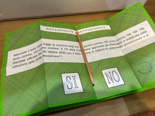 Al voto per il referendum Al voto per il referendum