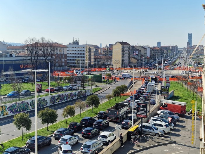 Domani riapre via Stradella, diventa realtà il nuovo incrocio di piazza Baldissera Domani riapre via Stradella, diventa realtà il nuovo incrocio di piazza Baldissera