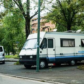Un camper in corso Salvemini (foto d'archivio)
