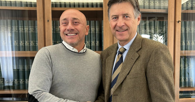Un filo elettrificato che riapre l’aorta: l'intervento che ha salvato un quarantenne alle Molinette Un filo elettrificato che riapre l’aorta: l'intervento che ha salvato un quarantenne alle Molinette