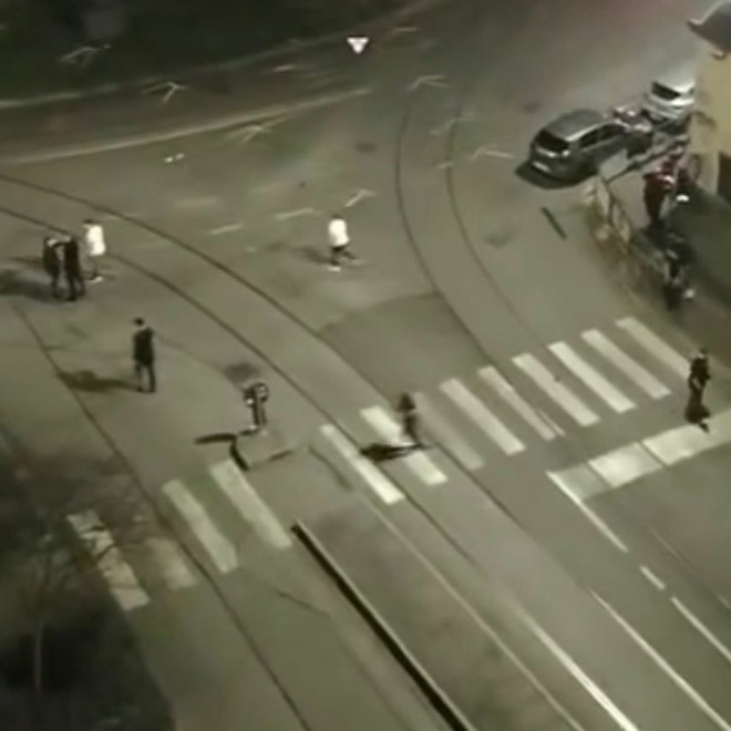 Notte agitata in via Cigna