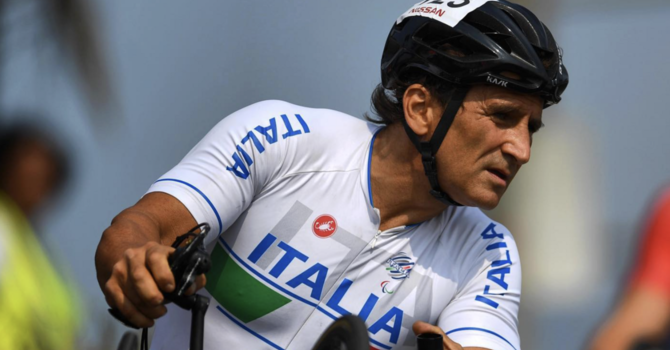 Alex Zanardi, foto dal profilo Instragram