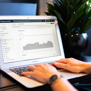 Cos’è la reputazione digitale e perché tutti ne parlano (senza capirla davvero)