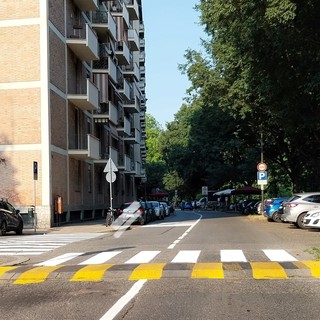 Interventi su dossi e attraversamenti per migliorare la visibilità e la sicurezza dei pedoni