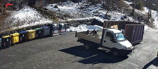 Rifiuti rubati dal centro di raccolta: scatta la denuncia nelle Valli di Lanzo