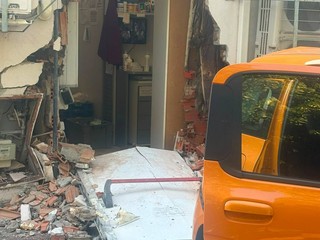 I ladri hanno usato una Fiat Panda rubata I ladri hanno usato una Fiat Panda rubata