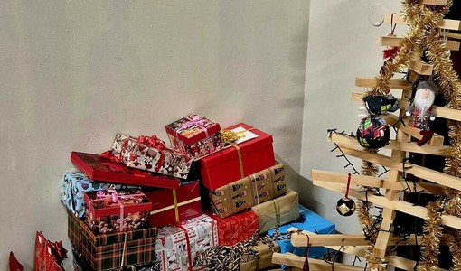 Le Scatole di Natale dell’associazione Socratè Le Scatole di Natale dell’associazione Socratè