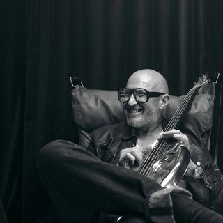 Foto tratta dal profilo ufficiale di Saturnino (Courtesy of https://www.stefanorosselliphotographer.com/)