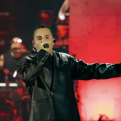 Ernia in concerto al Flowers Festival di Collegno