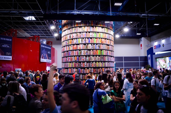 Salone del Libro 2025, metropolitana di Torino aperta fino all'una di notte