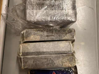 Droga in auto e contanti: tre giovani bloccati dalla Polizia