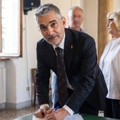 Siglato l'accordo a Carmagnola con il sindaco Sicchiero Siglato l'accordo a Carmagnola con il sindaco Sicchiero