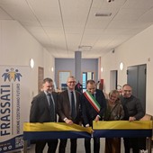 Il taglio del nastro del nuovo cohousing solidale