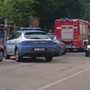 L'intervento dei vigili del fuoco e della polizia