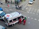 Si accascia sulla pista ciclabile di via Nizza, un uomo soccorso dal 118