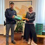 Alcuni degli oggetti donati dalla Polizia al centro antiviolenza Alcuni degli oggetti donati dalla Polizia al centro antiviolenza