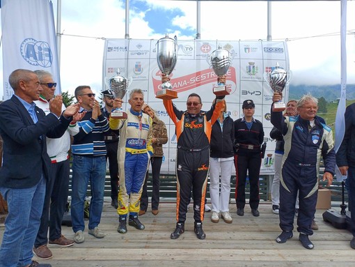 Domenica 12 luglio l'appassionante sfida automobilistica della Cesana-Sestriere Domenica 12 luglio l'appassionante sfida automobilistica della Cesana-Sestriere