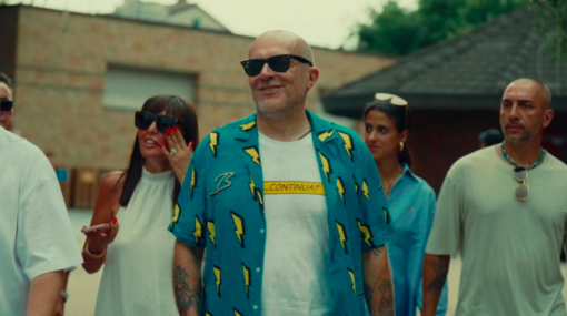 Max Pezzali in tour negli stadi per l'estate 2026: la tappa a Torino all'Allianz Stadium