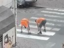 Un frame del video realizzato da un residente in via Principe Amedeo
