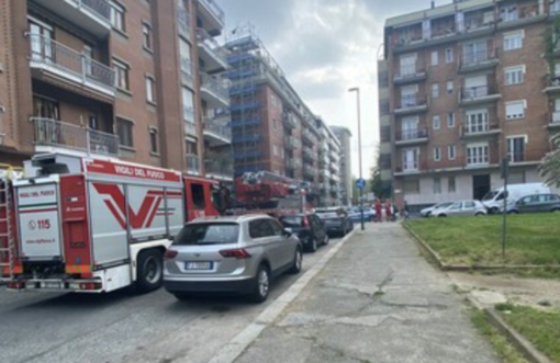 Santa Rita, è sceso l'uomo che minacciava di lanciarsi dal tetto da due giorni