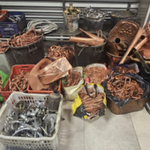 Tonnellate di rame e altri metalli rubati: a Torino in manette due stranieri