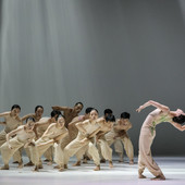 La compagnia taiwanese "Cloud Gate Dance Theatre" inaugura l'edizione 2026 di Torinodanza