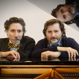 Un Natale solidale con Emanuele Sartoris e Davide Ielmini in “Lucino’s Carols” Un Natale solidale con Emanuele Sartoris e Davide Ielmini in “Lucino’s Carols”