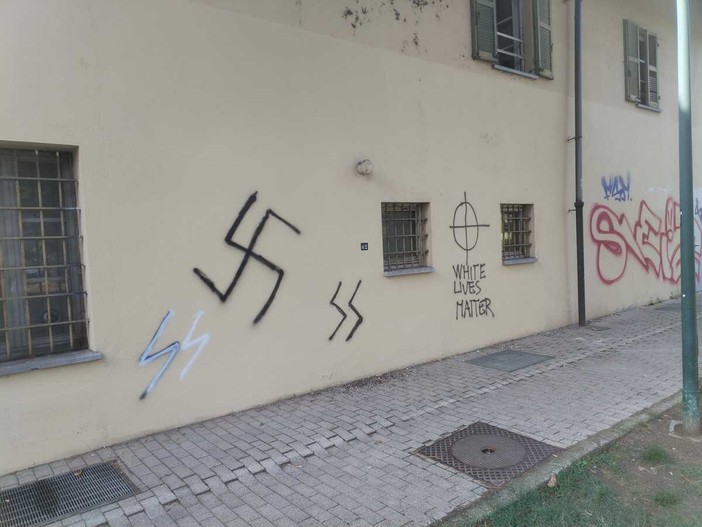 La cascina Giajone vandalizzata La cascina Giajone vandalizzata