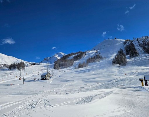 Domani al via la stagione sciistica sulle piste della Vialattea