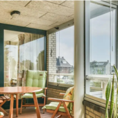 Trasformare il balcone in veranda: la soluzione in alluminio conquista i torinesi Trasformare il balcone in veranda: la soluzione in alluminio conquista i torinesi