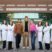 Jannick Sinner scende in campo per la ricerca: la visita all'Istituto di Candiolo Jannick Sinner scende in campo per la ricerca: la visita all'Istituto di Candiolo