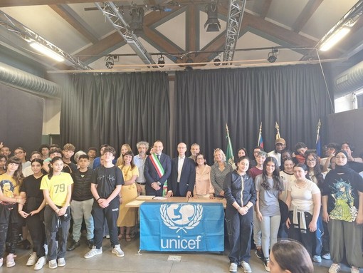 Giovani e diritti al centro del progetto educativo Giovani e diritti al centro del progetto educativo