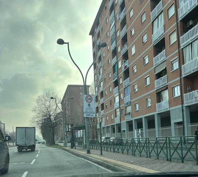 T-red in corso Giulio Cesare