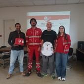 Defibrillatori nelle borgate: la Val Pellice prova a battere il tempo