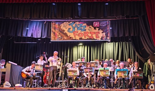 A Cavour va in scena ‘The Mood’, l’omaggio swing a Dario Brussino A Cavour va in scena ‘The Mood’, l’omaggio swing a Dario Brussino