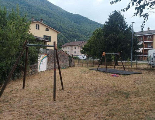 Il parco giochi spoglio di Sanciò
