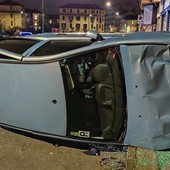 Maxi incidente nella notte in via Lauro Rossi